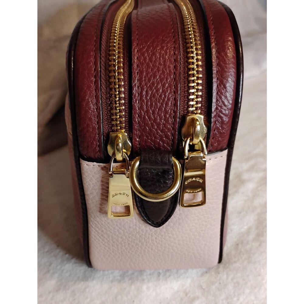 USED Coach Crossbody - Picture 2 of 9